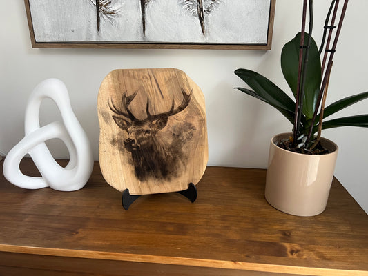 Planche décorative cerf